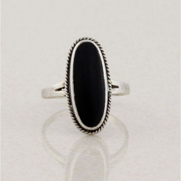 Sterling Silver Black Onyx Ring Size 8 1/4 - Picture 1 of 8